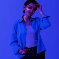 12 st Musikfestival Fluorescerande Fjäril Vattentät Ansiktsdekal Maskeradfest Neon Tatueringsdekal><noscript><img width=