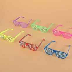 unbranded 50 st Solida Färgade Solglasögon med Shutter Shades i Plast för Festtillbehör (6 Färger Blandat Paket)> Tillbehör