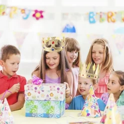 4-delars Kung & Drottning Kronset - Huvudbonader & Kostymtillbehör för Barn & Vuxna Födelsedagsfester><noscript><img width=