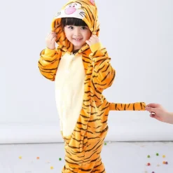 Flanellpyjamas, förtjockade för både män och kvinnor, barnsliga djur, ekorrar, tecknade jumpsuit-pyjamas, hemmakläder, Stitch-fladdermöss 140cm | Fyndiq><noscript><img width=