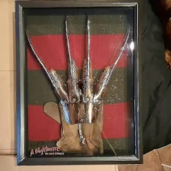 Freddy Krueger En mardröm på Elm Street Handske Och Tröja Display Party Rekvisita För><noscript><img width=