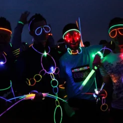 Glow Sticks i Bulk 50st Glow Eyes, Självlysande Rave Party Glasögon Födelsedag Bröllop Party Gåvor Glow Party Tillbehör Jul Halloween Dekor><noscript><img width=