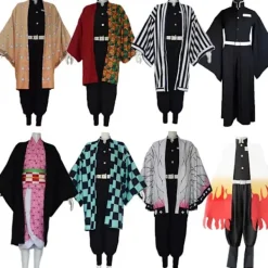 Halloweenkostymer: Demon Slayer: Kimetsu no Yaiba, Tanjiro Kamado, Nezuko, Agatsuma, Zenitsu och Tomioka Giyuu><noscript><img width=