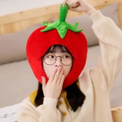 Härlig Tomatformad Plyschhatt Roliga Frukt Gosedjur Huvudbonad Varm Öronlappsmössa Performance Cosplay Party Fotorekvisita><noscript><img width=