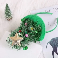 Julklappshårband med grönt granträd><noscript><img width=