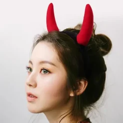 Ko Oxe Djävul Horn Plysch Hårband Tecknad Djur Cosplay Party Ha><noscript><img width=