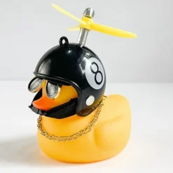 Kördekor Anka med Hjälm 5.5x6x5.5cm Vindbrytande Motorcykel Dekoration Leksak Bil Prydnader Tillbehör Typ 3><noscript><img width=