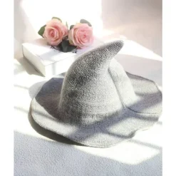 Kvinnors Halloween Häxhatt Ull Stickad Mössa För Fest Maskerad Cosplay Kostym Tillbehör><noscript><img width=