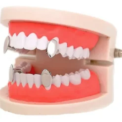 Lureen Metallgrillz Vampyrtänder Dracula Hip Hop Grillz För Dina Tänder 4 pcs><noscript><img width=