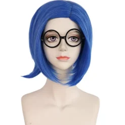 Skapa den perfekta melankoliska karaktärslooken med detta kompletta blå bob-perukset! Den livfulla korta stilen kommer med matchande><noscript><img width=