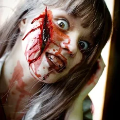 FMYSJ Realism Bloody Stitches & Wounds Scary Face Scars - Vattentäta, Hållbara och Långvariga Tillfälliga Tatueringar för Vuxna - Perfekt för Halloween (FMY) 9 Sheets In One Package | Fyndiq> Smink