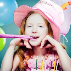 Rosa plysch Grattis på födelsedagen tårta hatt - Unisex vuxenstorlek Fancy Dres><noscript><img width=