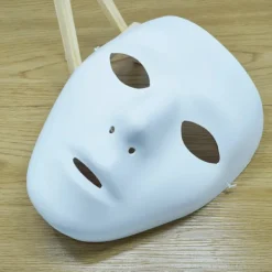 Vita plastmasker för personlig anpassning - s Ren vit kreativ mask (kvinnor)> Masker